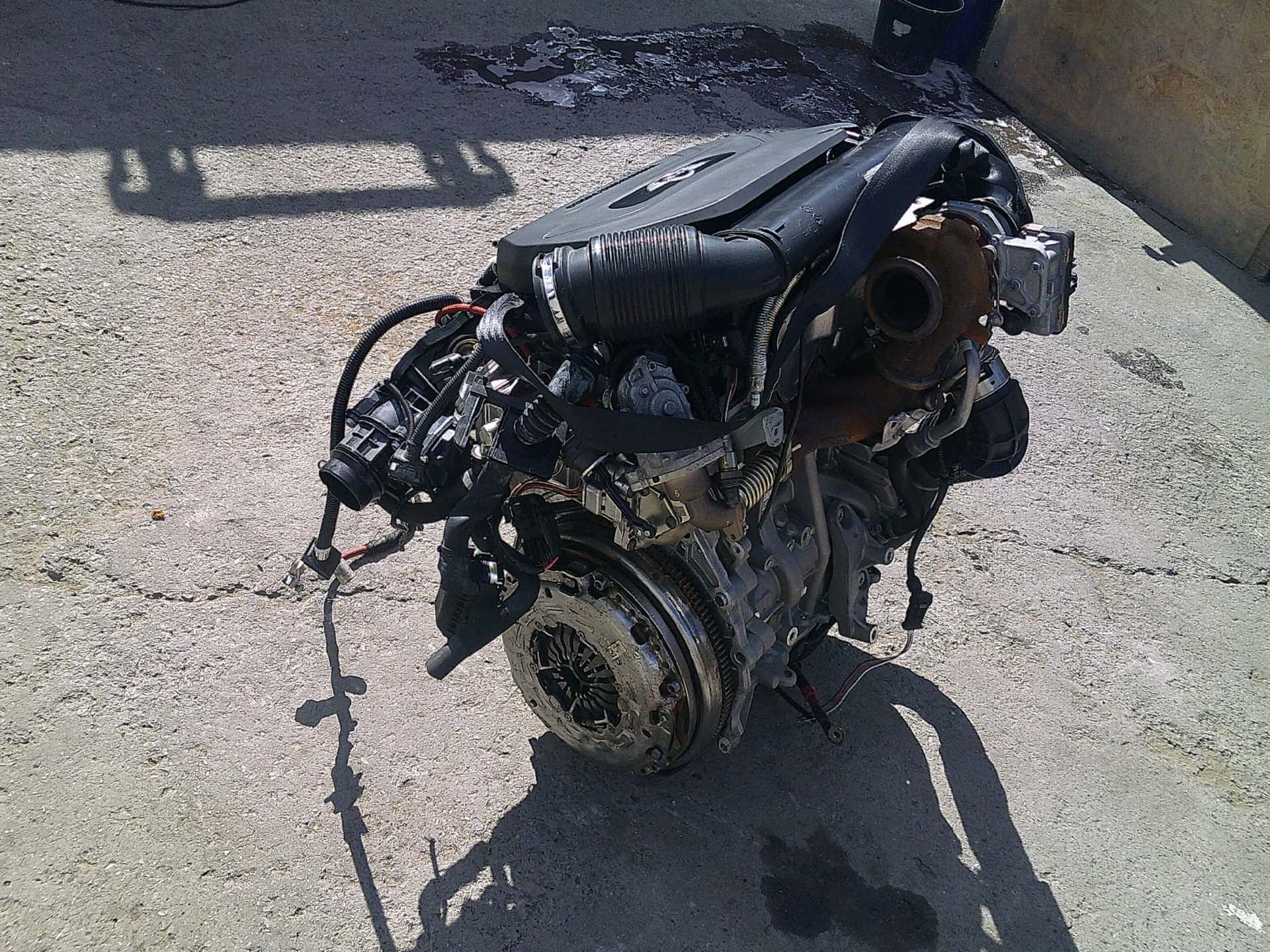 Moteur B37 C15 A vue 3