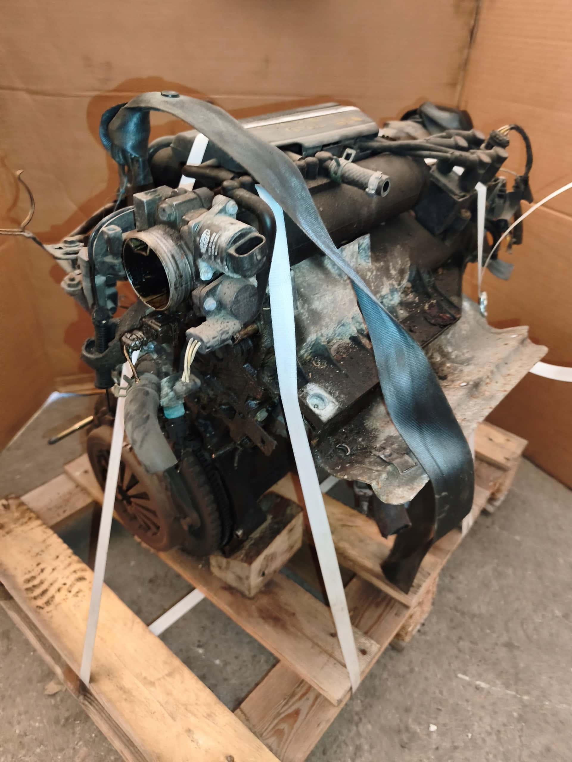 Moteur D7F 720 vue 9