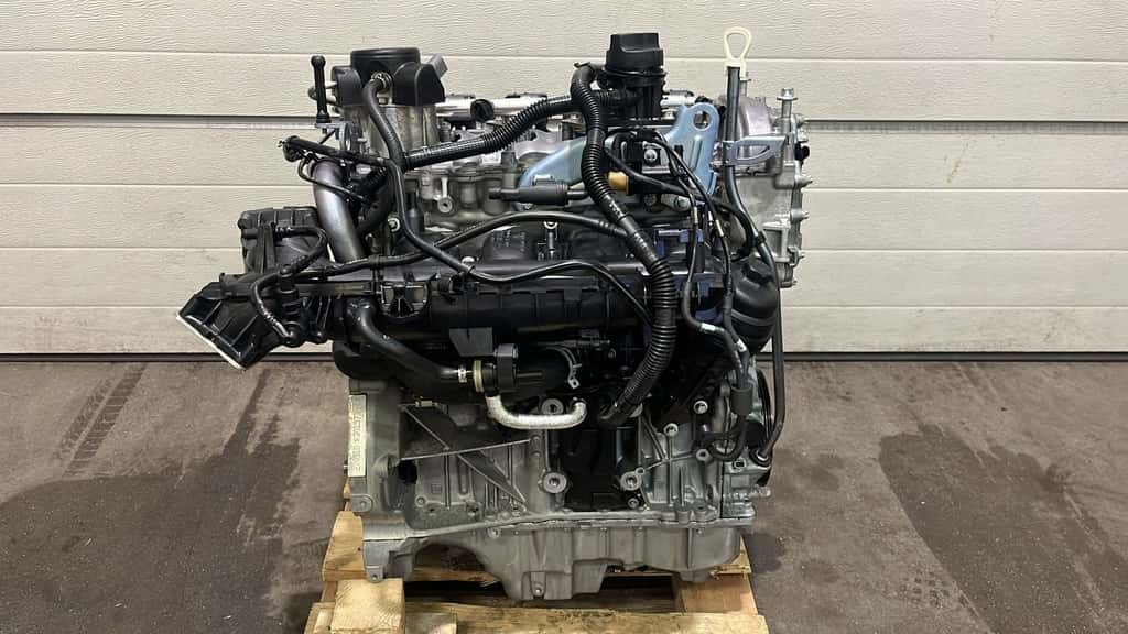 Moteur M 270.910 vue 2