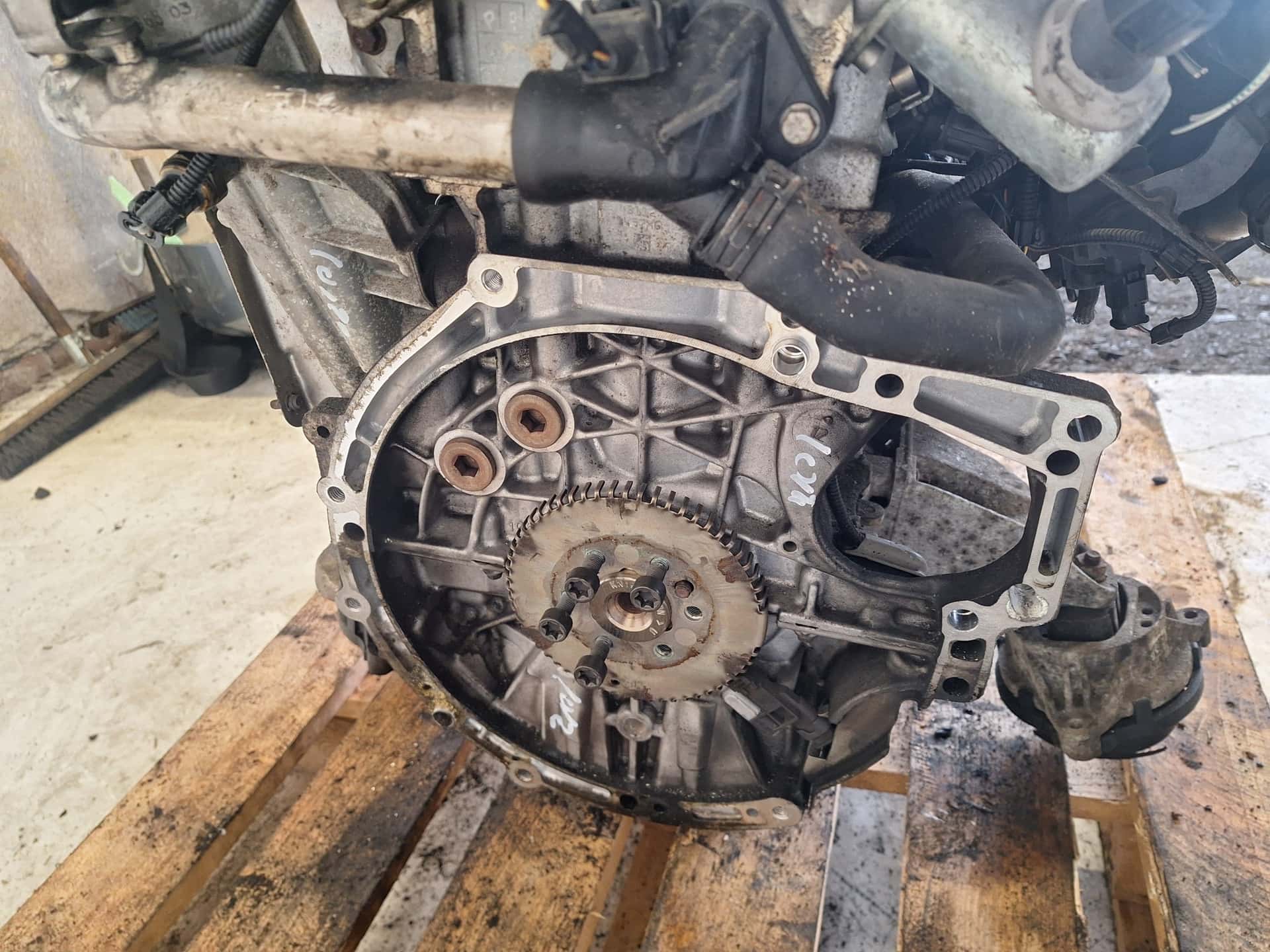 Moteur N13 B16 A vue 9