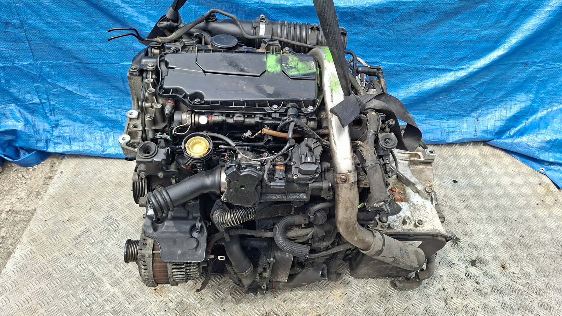Moteur M9R 615 vue 2