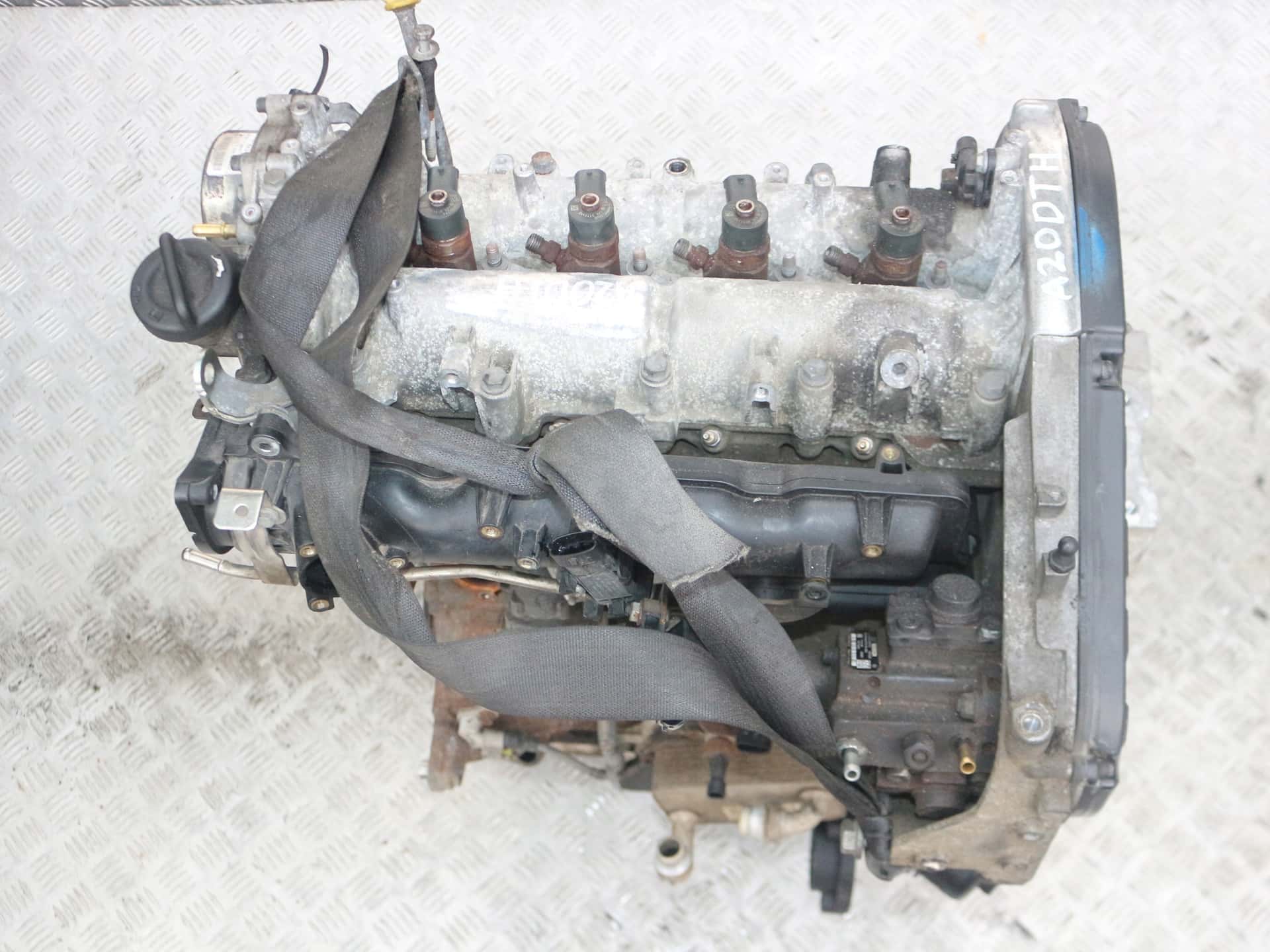 Moteur A 20 DTH vue 2