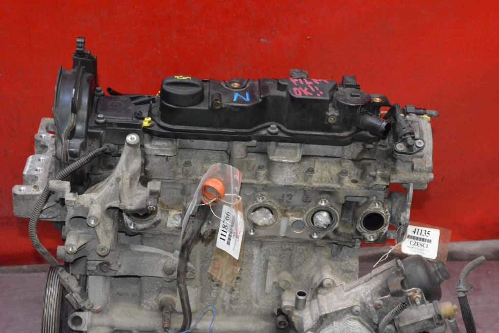 Moteur 9HC (DV6C) vue 5