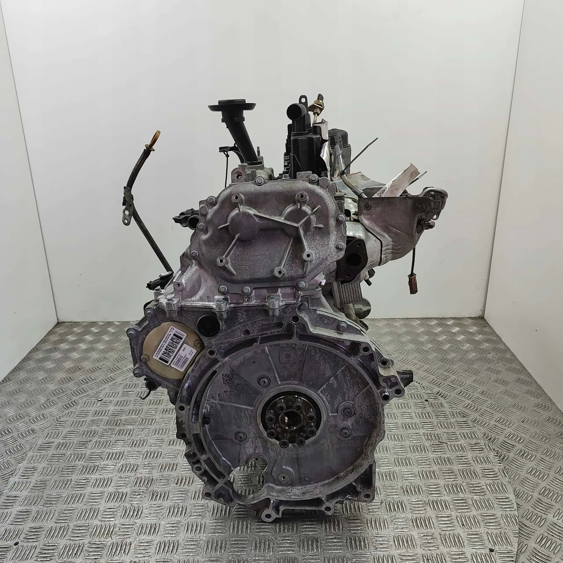 Moteur 204DTY vue 2