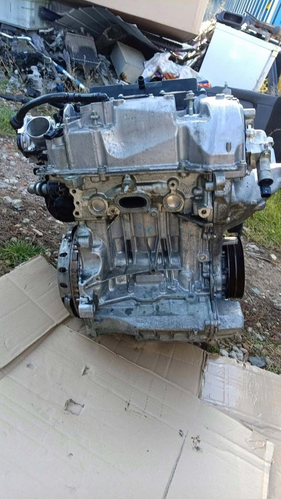 Moteur B4D 403 vue 6