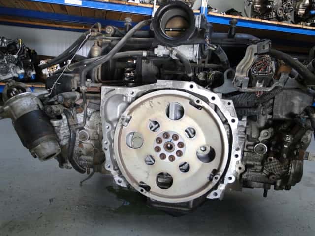 Moteur EZ30 vue 7