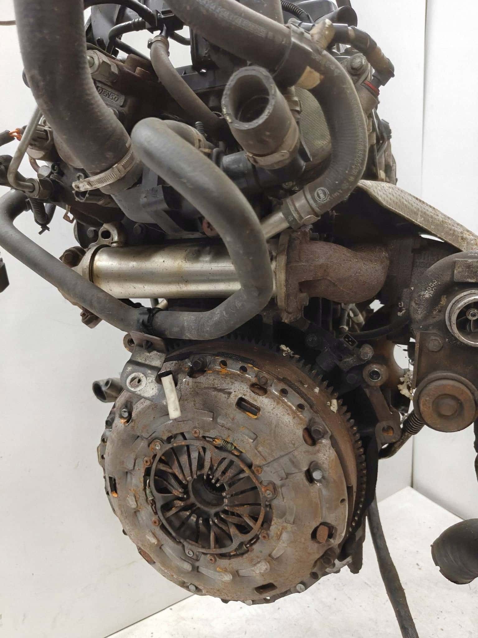 Moteur 4HV (P22DTE) vue 8