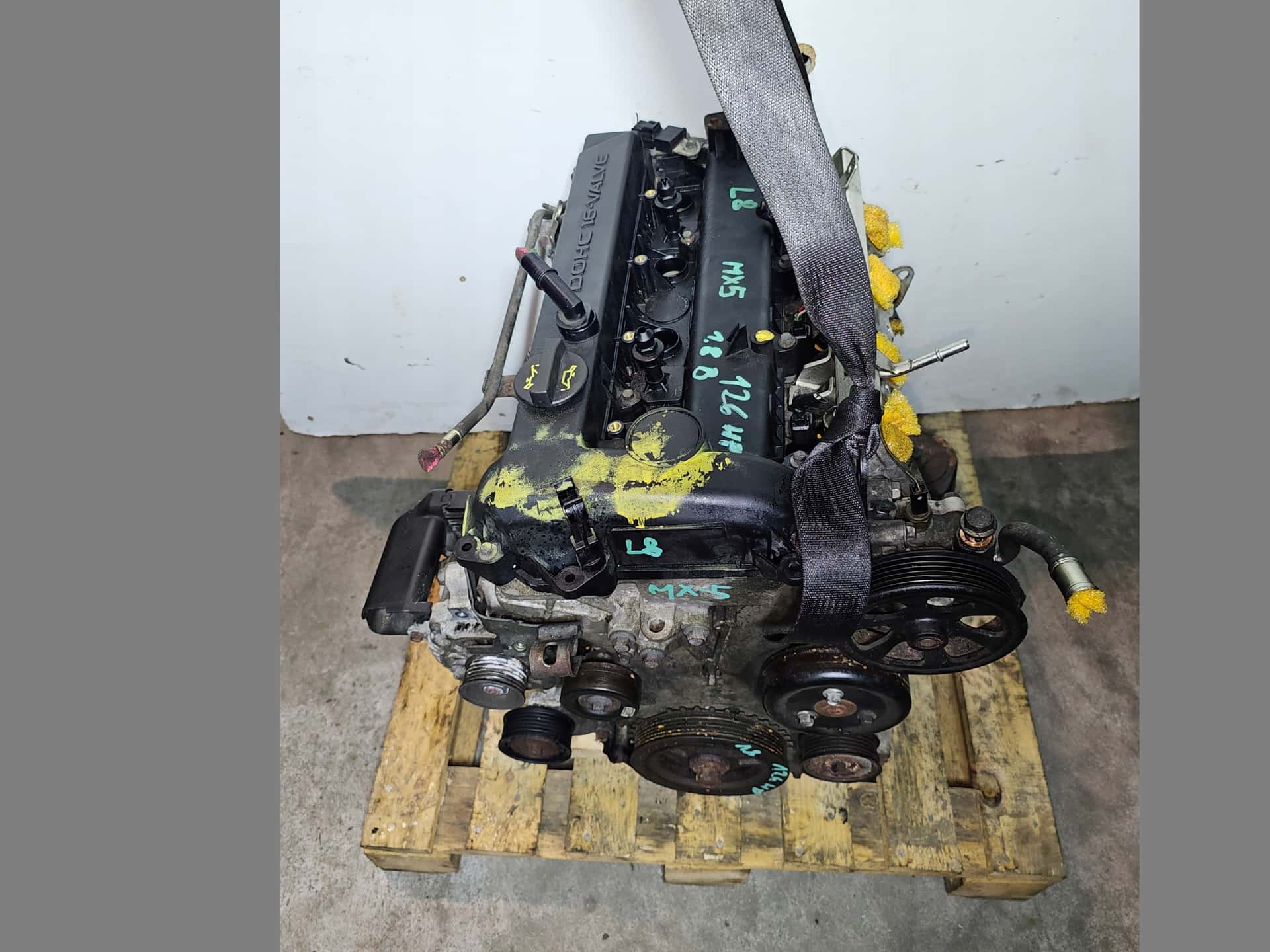 Moteur L8-VE vue 4