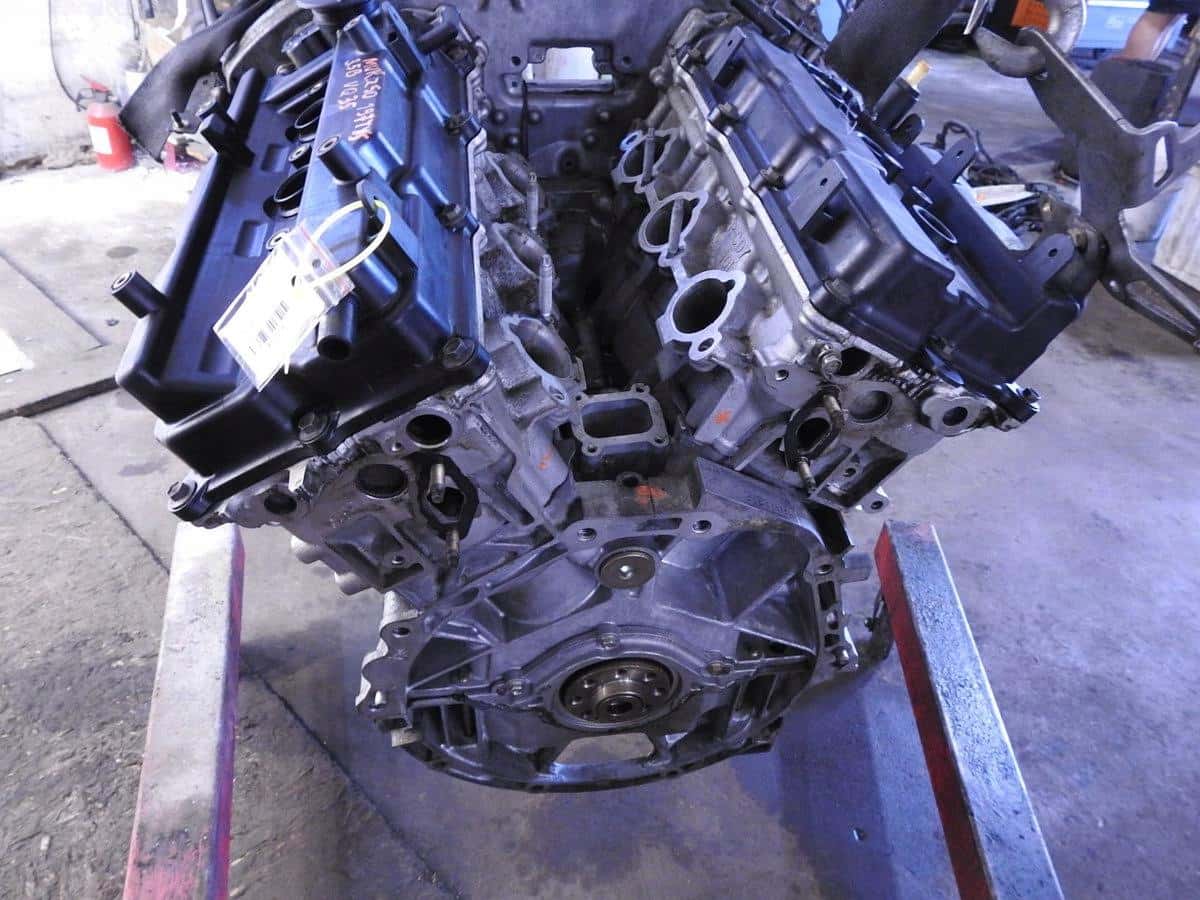 Moteur VQ35 vue 3