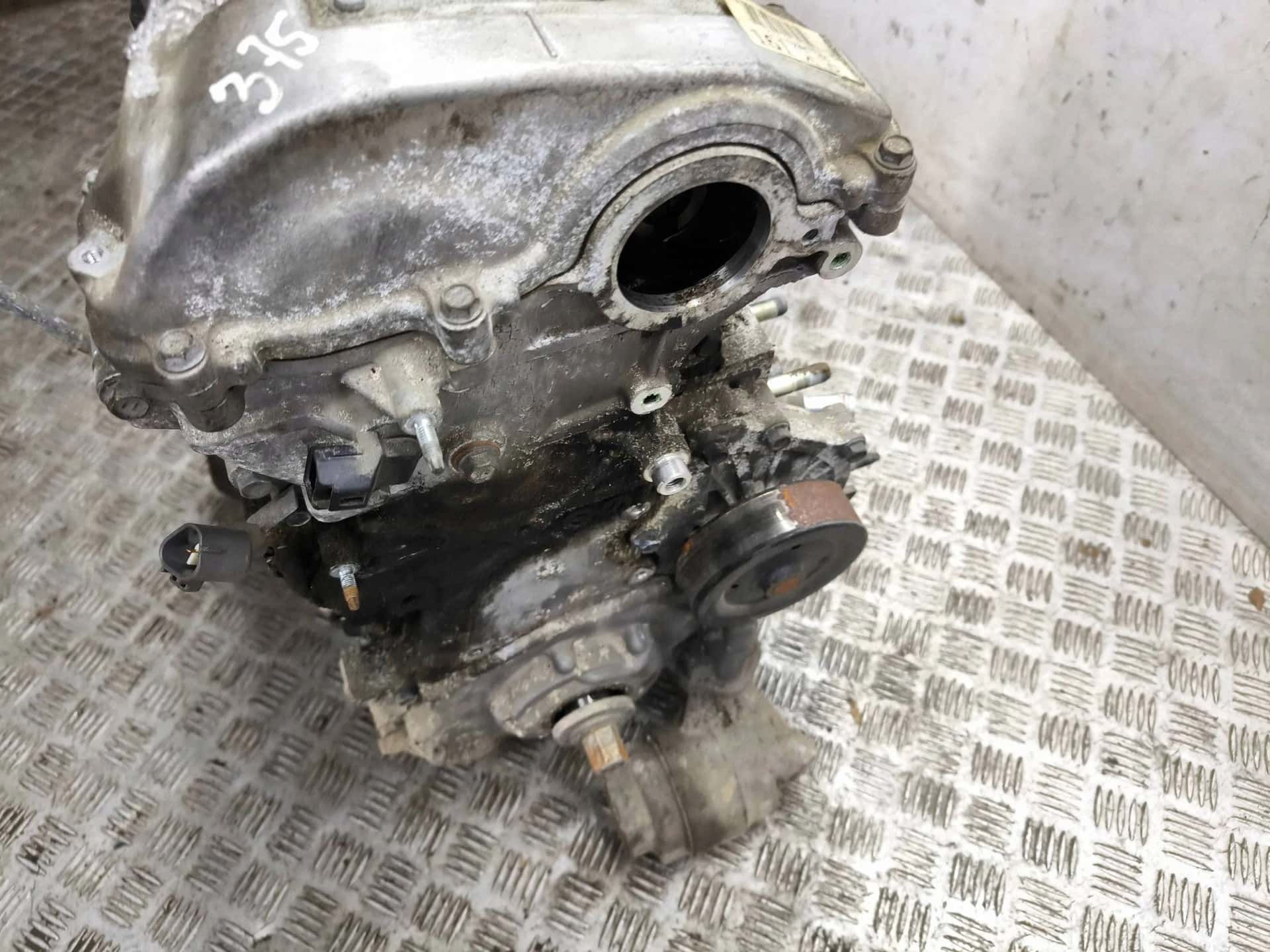 Moteur 2AD-FTV vue 6