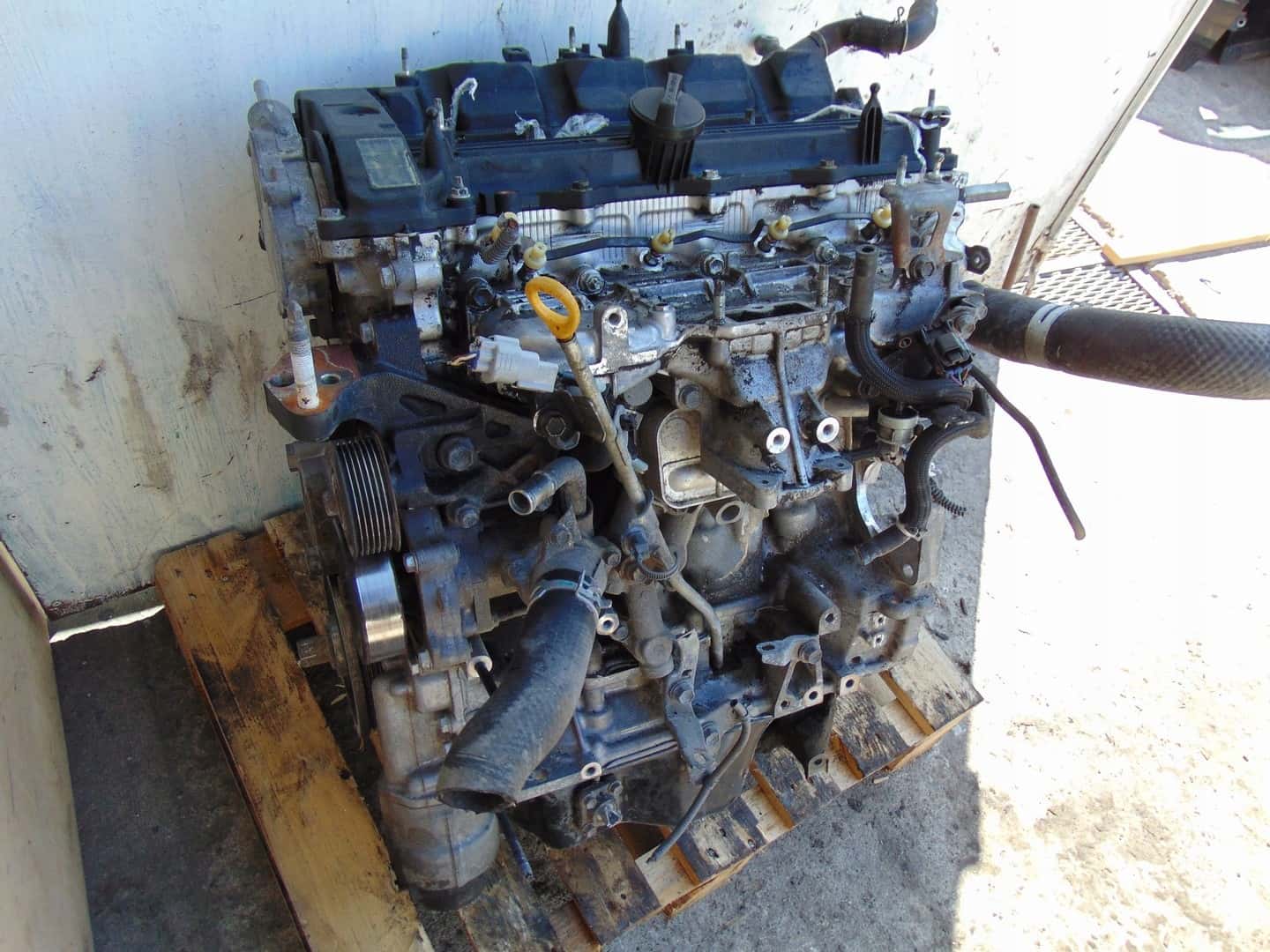 Moteur 2AD-FTV vue 12