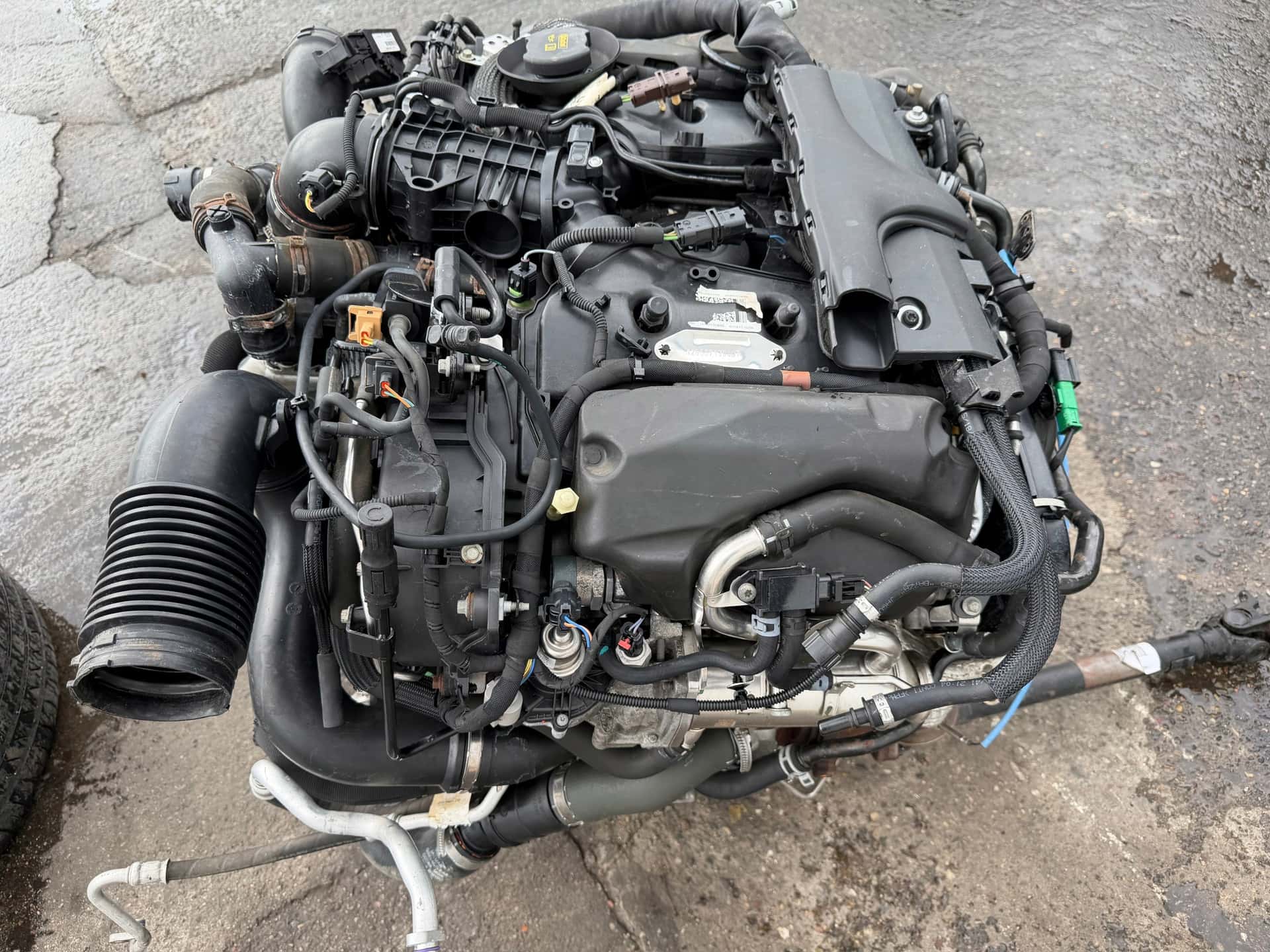 Moteur 306DT(TDV6) vue 4