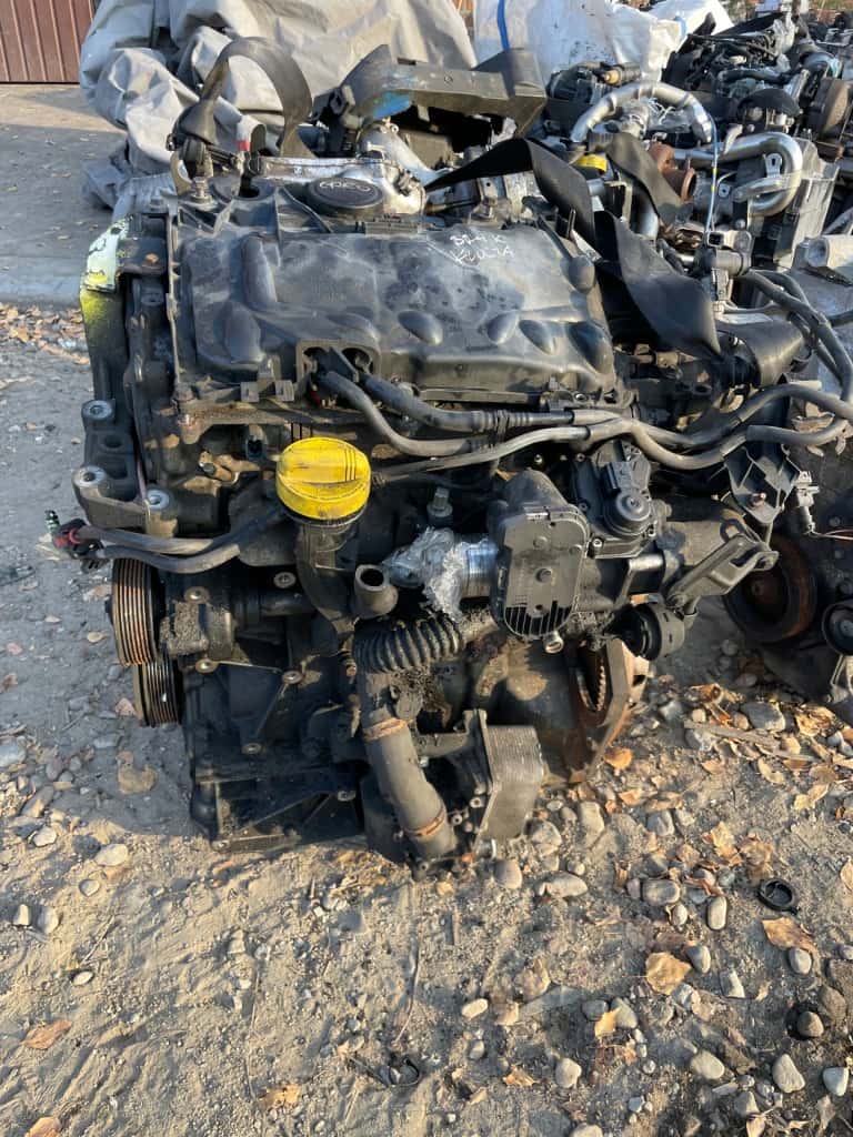 Moteur M9R 782 vue 5