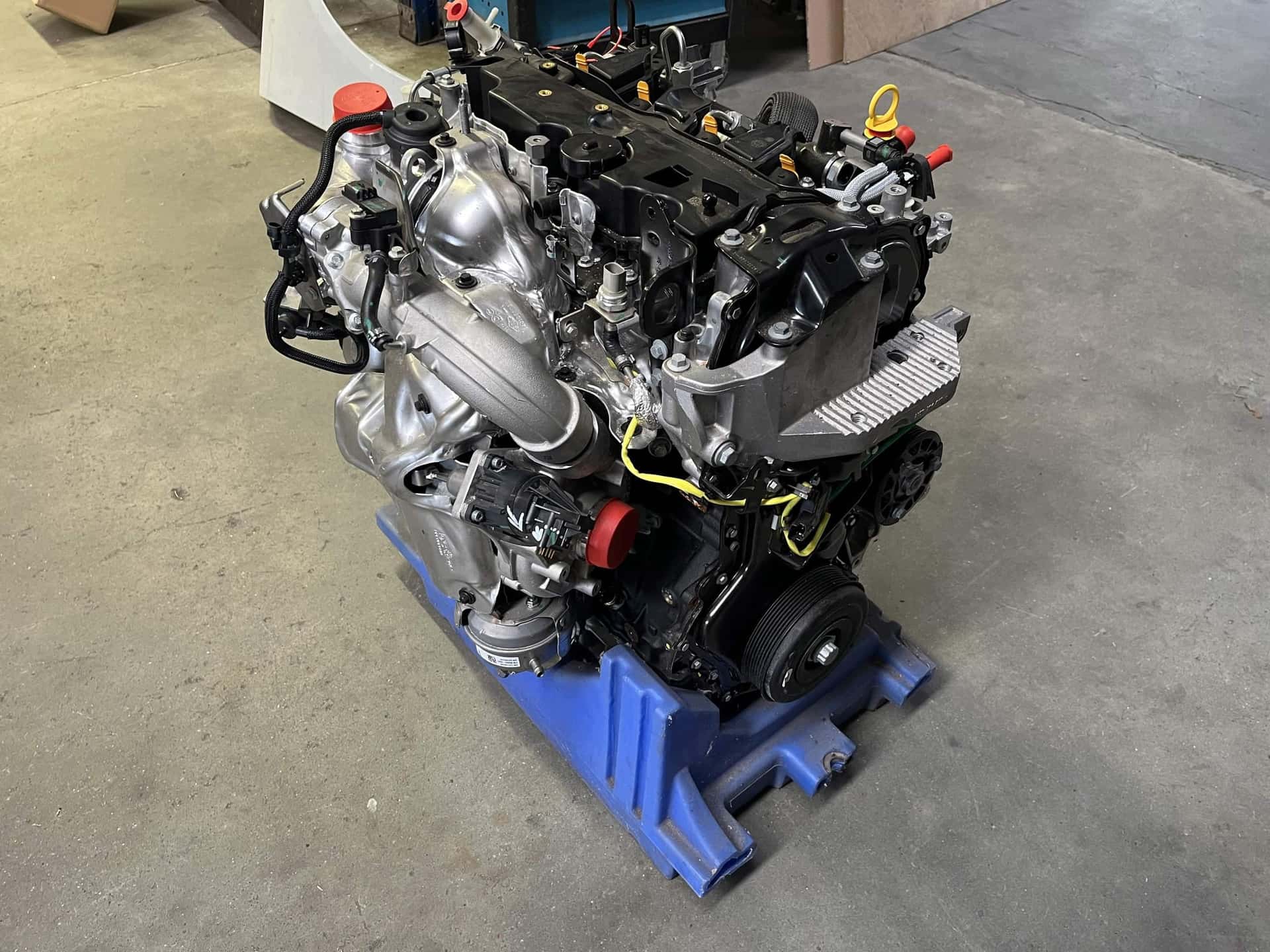 Moteur M9T 890 vue 4