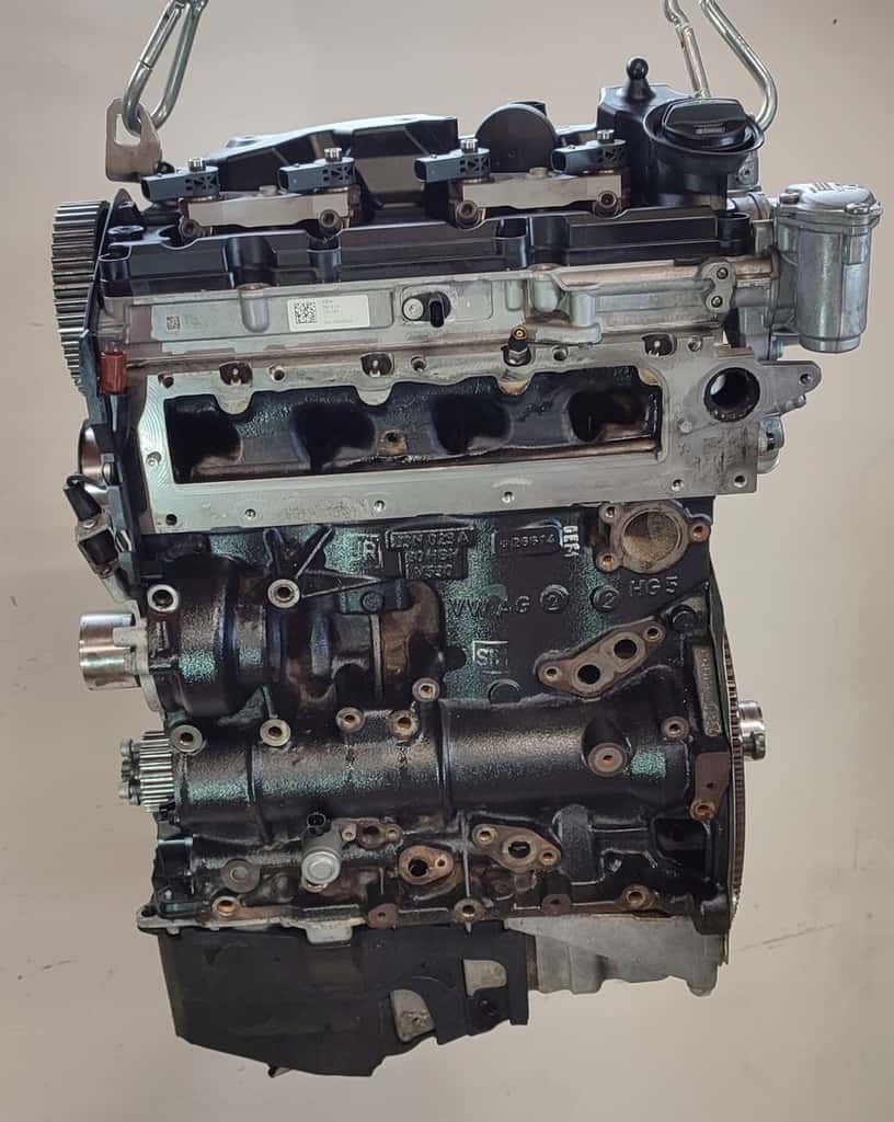 Moteur CNHA vue 2