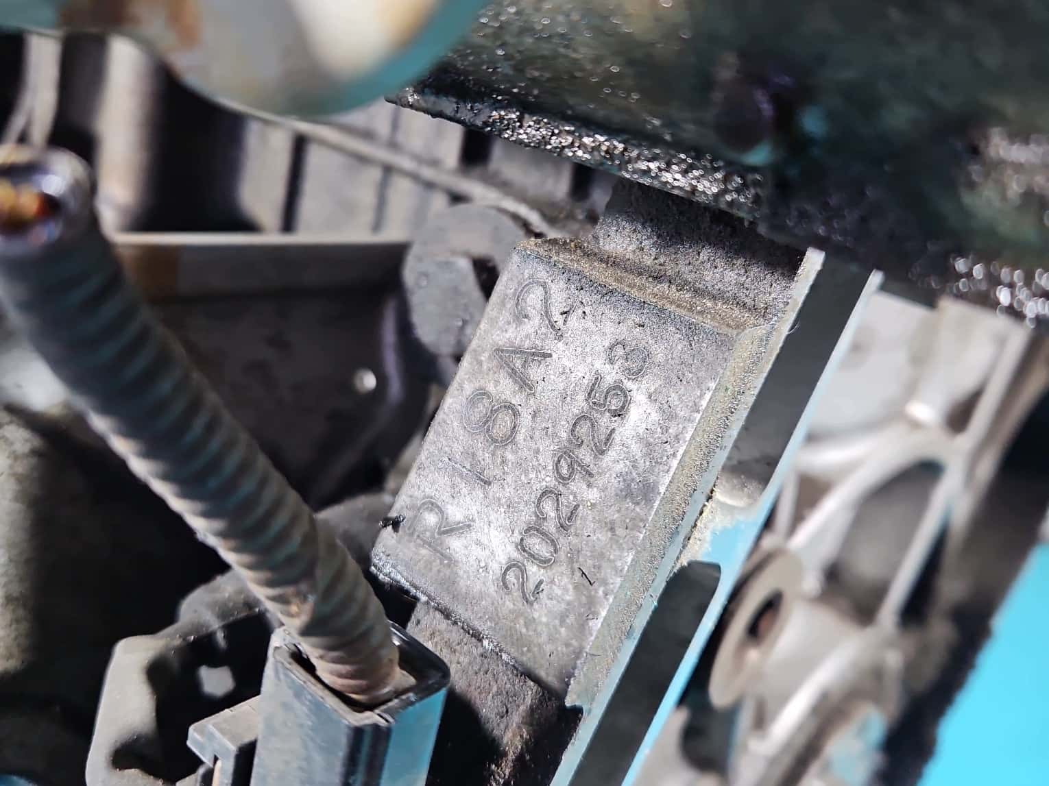 Moteur R18A2 vue 6