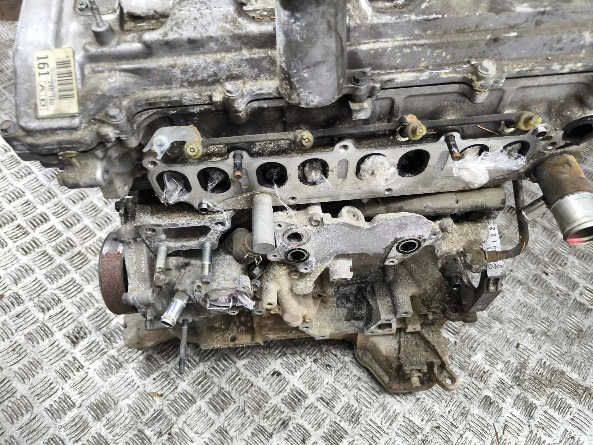 Moteur 2AD-FTV vue 4
