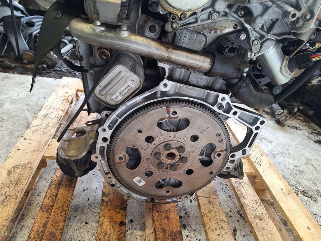 Moteur N13 B16 A vue 3