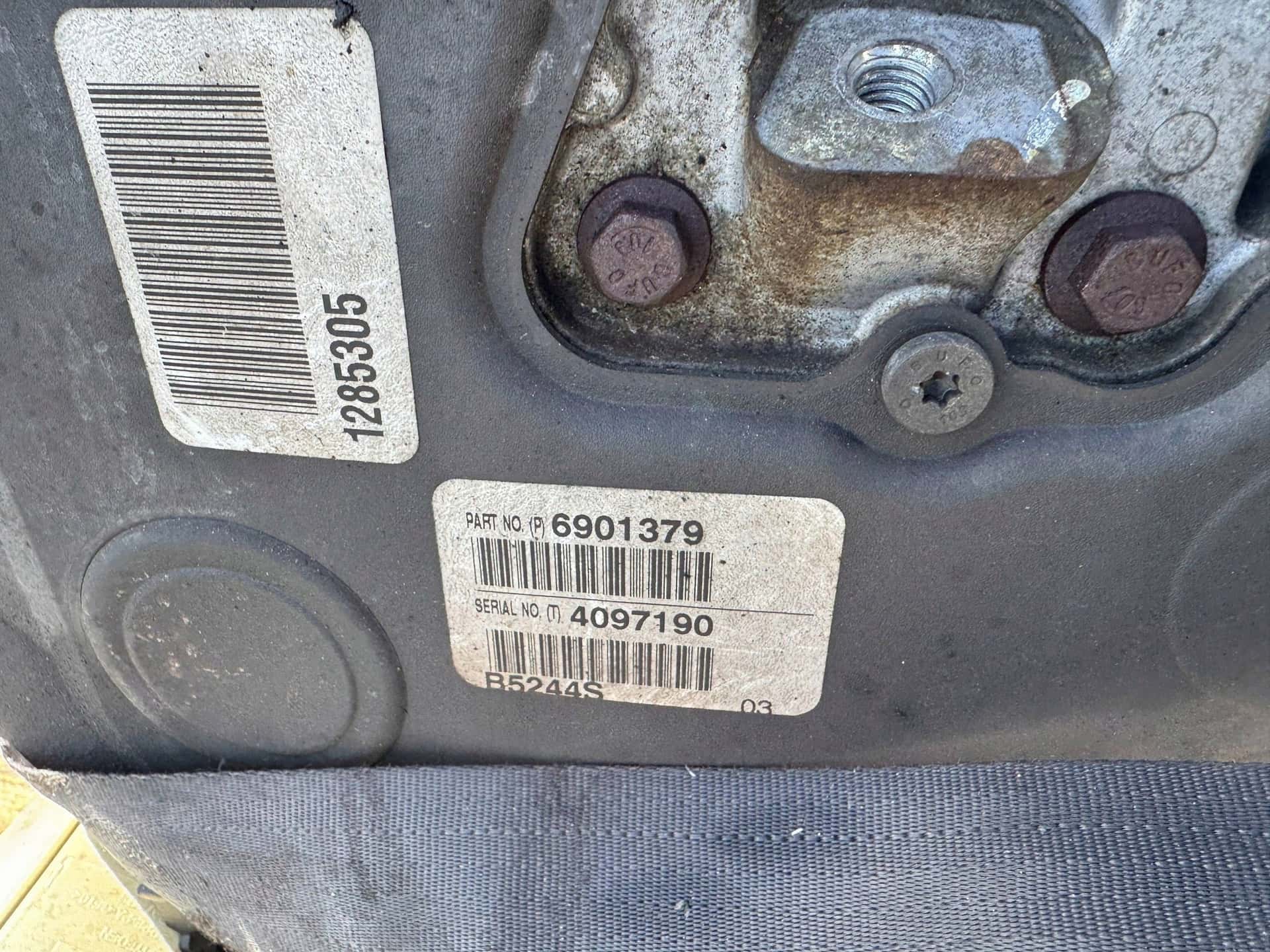 Moteur B 5244 S5 vue 9