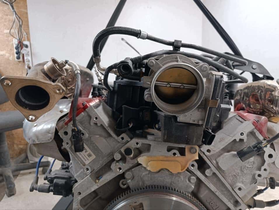 Moteur LT2(376CUV8) vue 8