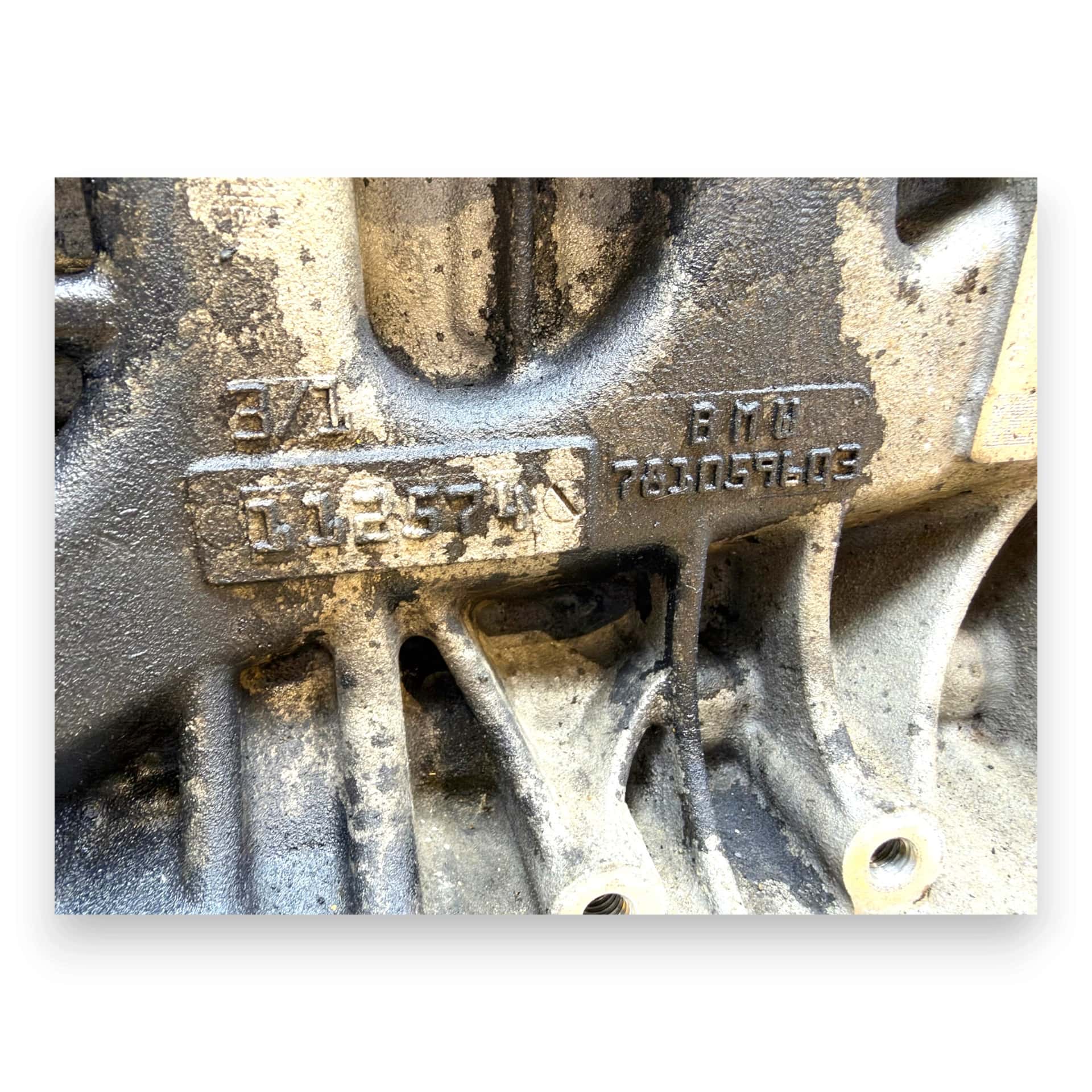 Moteur N47 D20 C vue 11