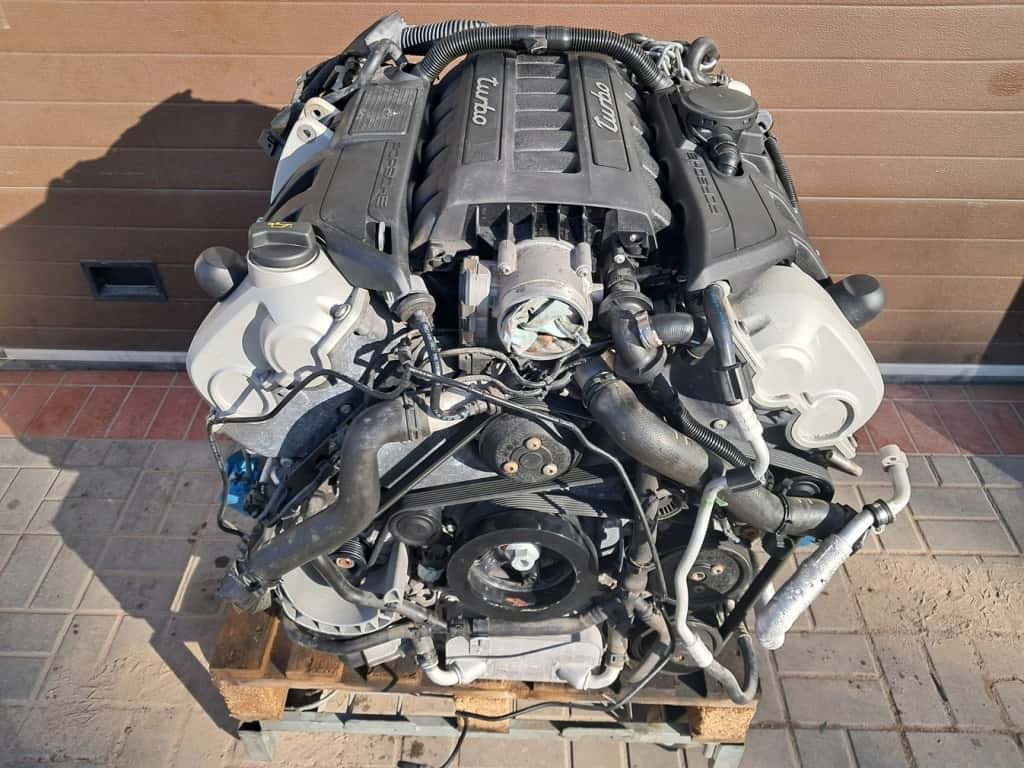 Moteur M 48.70 vue 2