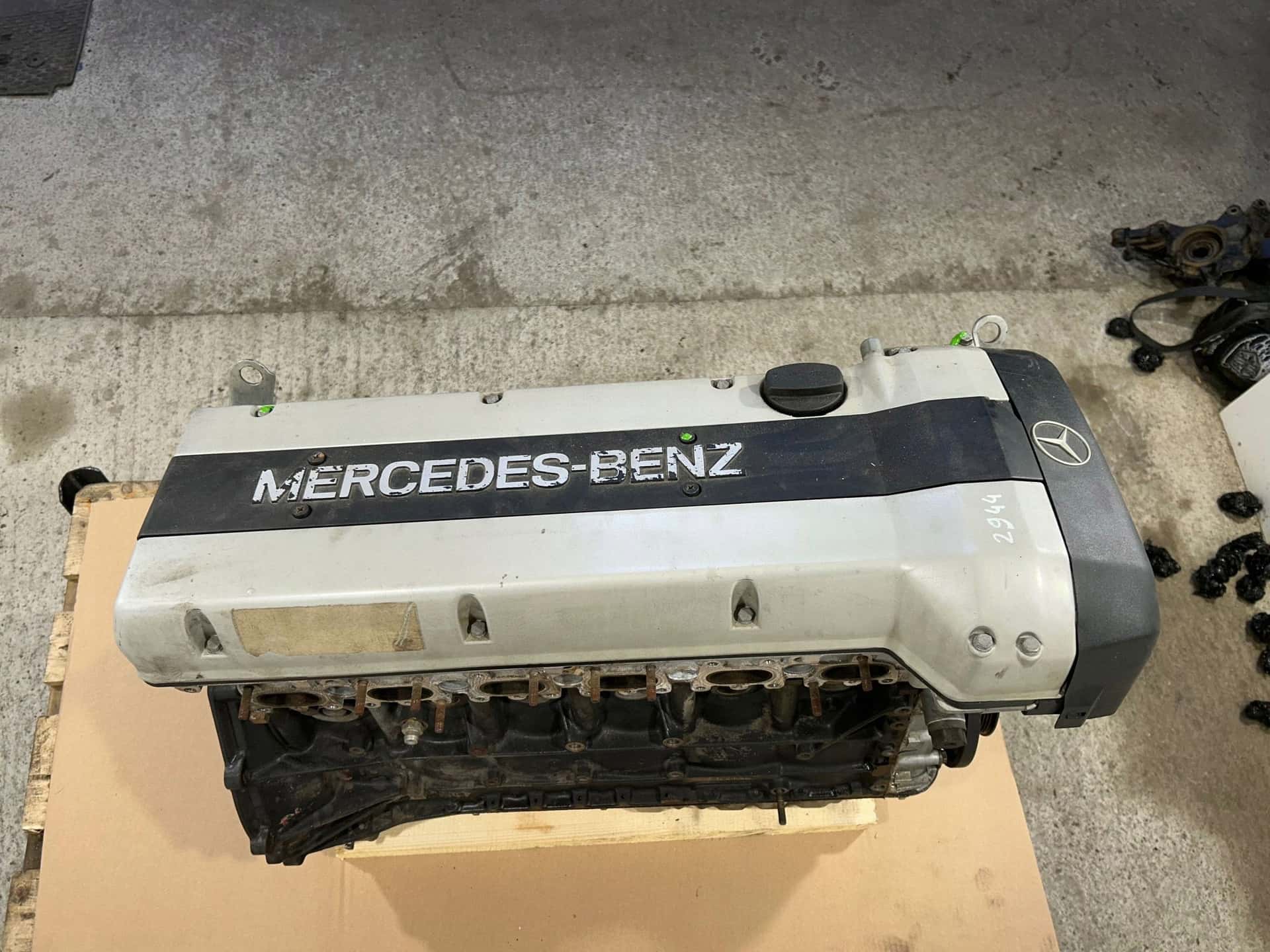 Moteur M 104.981 vue 15
