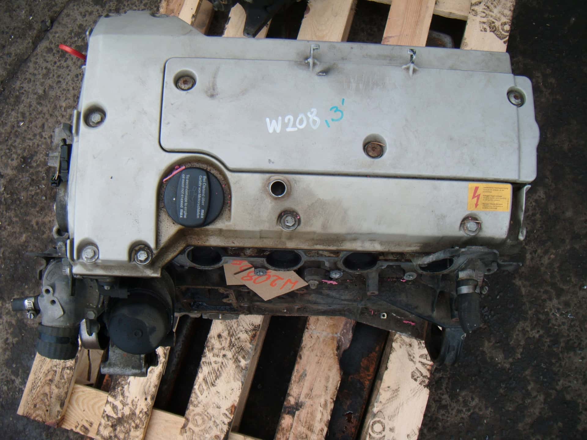Moteur M 111.945 vue 6