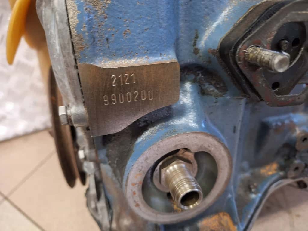 Moteur 2121 vue 4