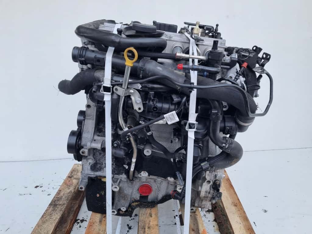 Moteur PT204(AJ20P4) vue 4
