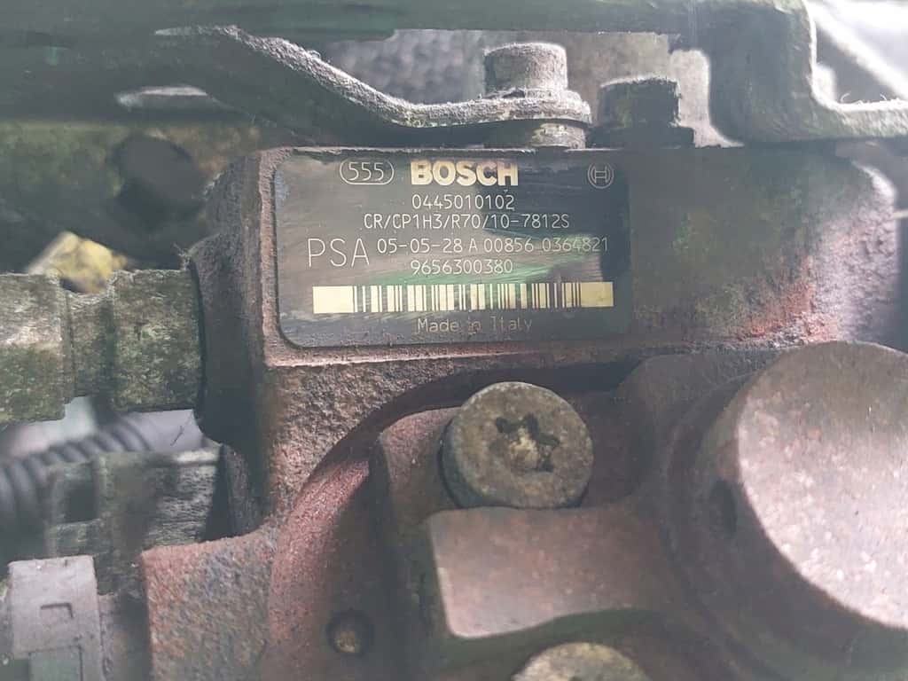 Moteur 9HX (DV6ATED4) vue 8