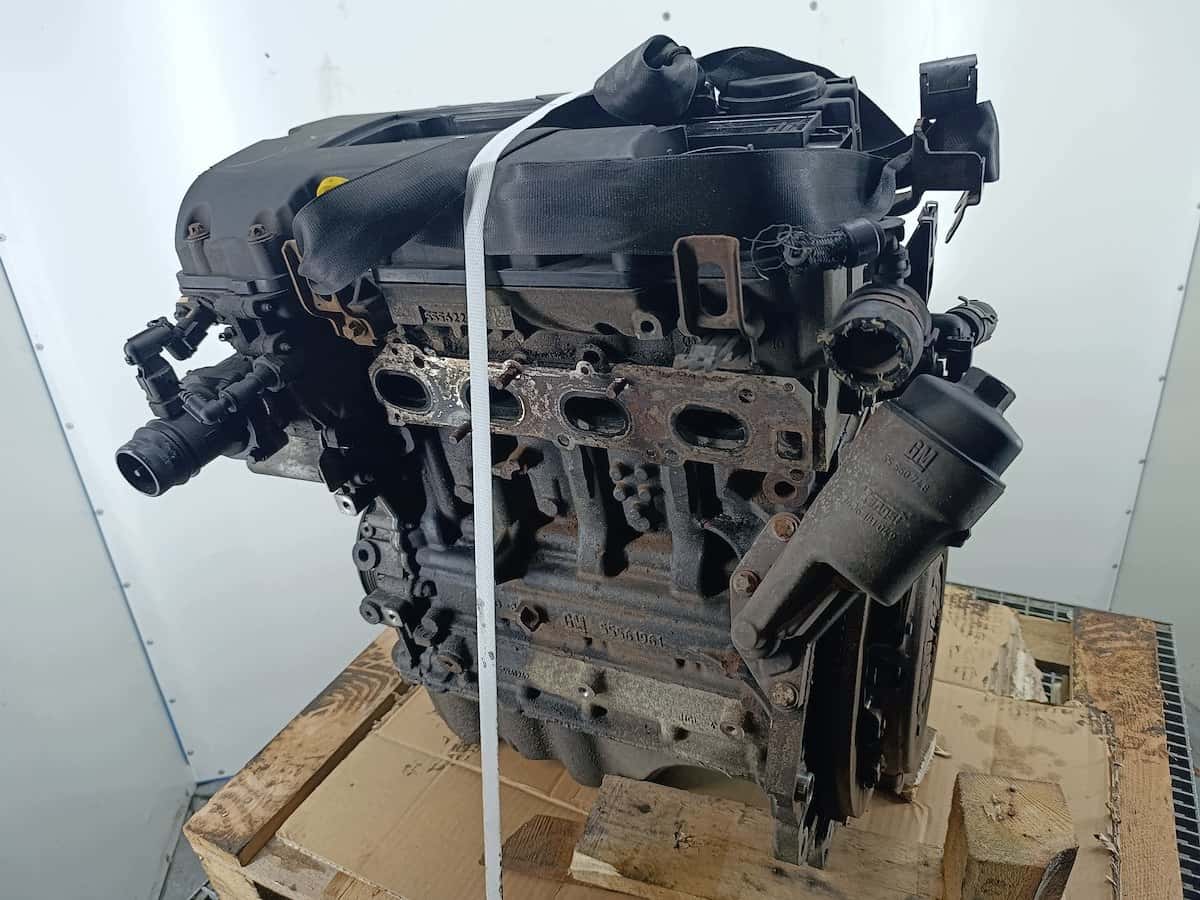 Moteur A 12 XER vue 5