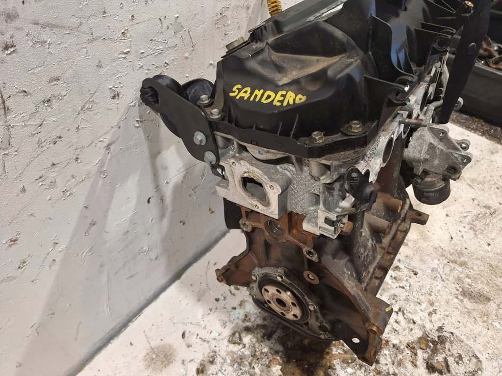 Moteur D4F 732 vue 2