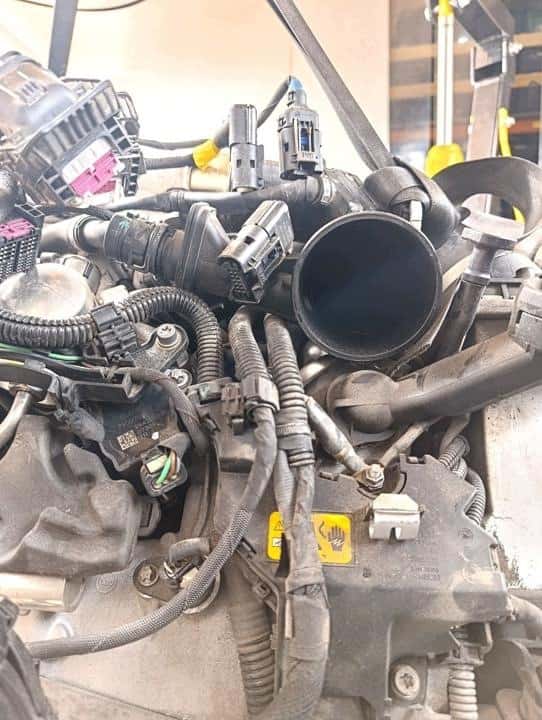 Moteur N63 B44 D vue 13