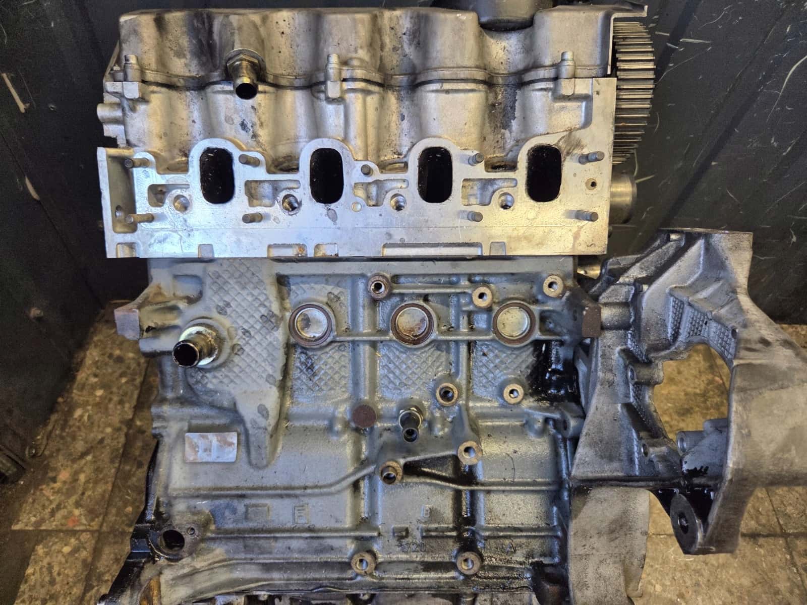 Moteur 182 A8.000 vue 2