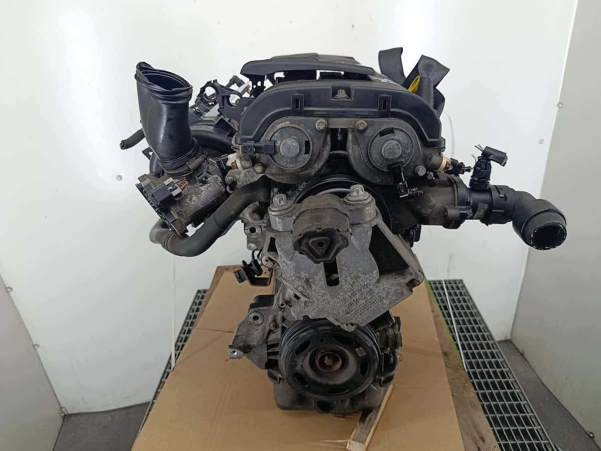 Moteur A 12 XER vue 8