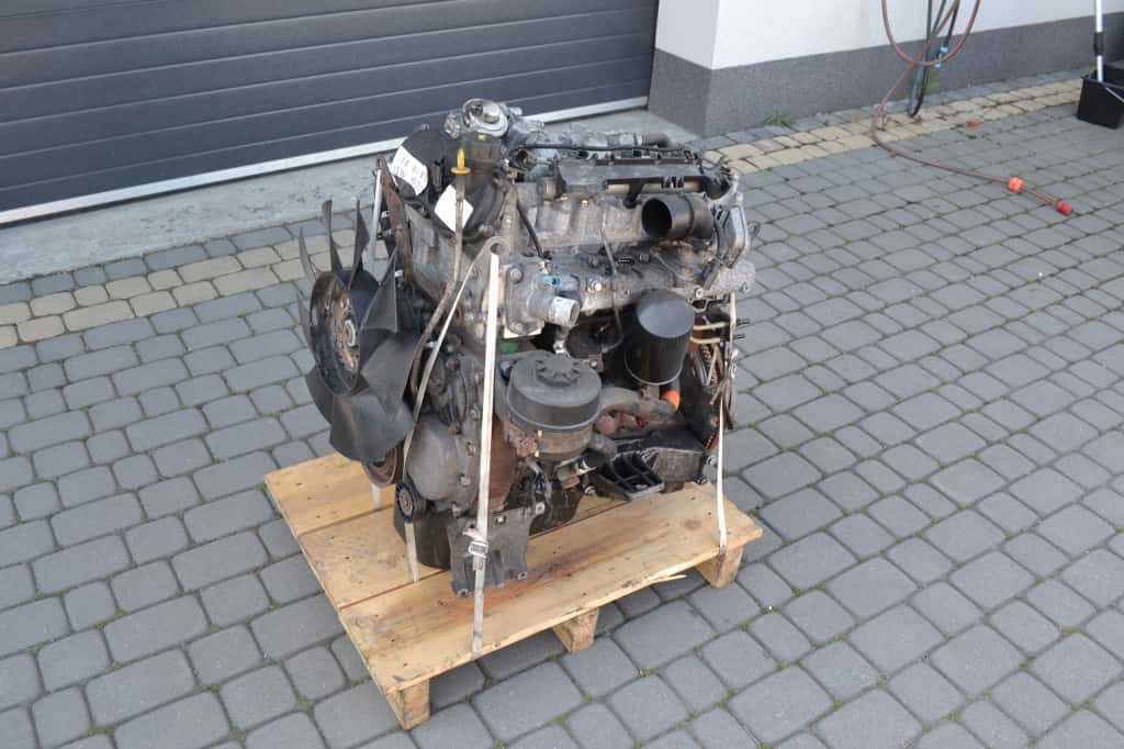 Moteur F1CE0481H vue 2