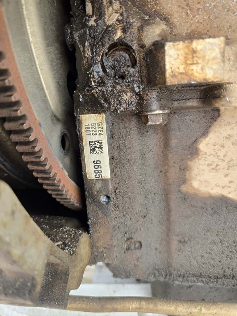 Moteur L83(325CUV8) vue 6