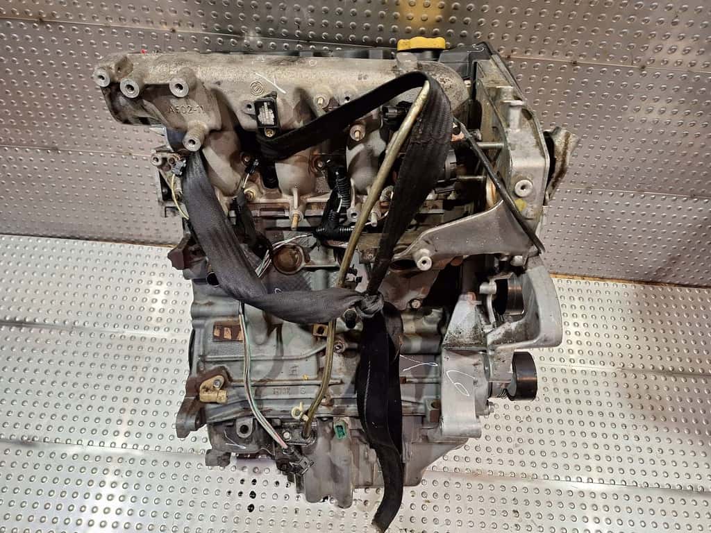 Moteur 192 B4.000 vue 4