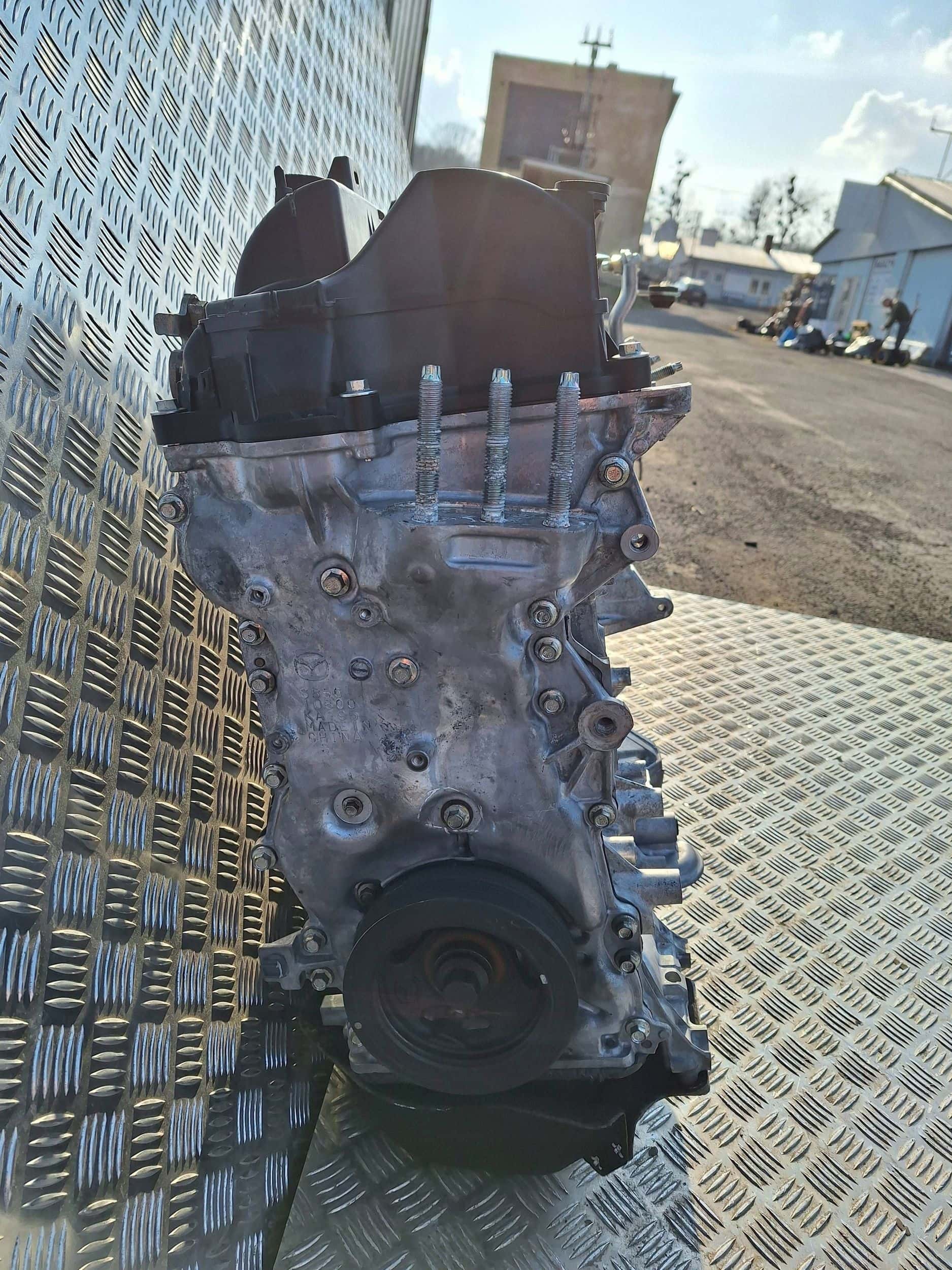 Moteur S8Y1 vue 2
