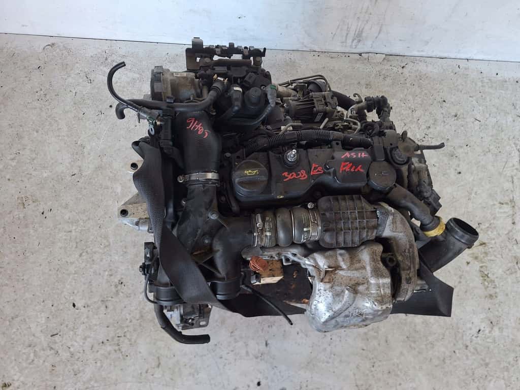 Moteur 9HC (DV6C) vue 2