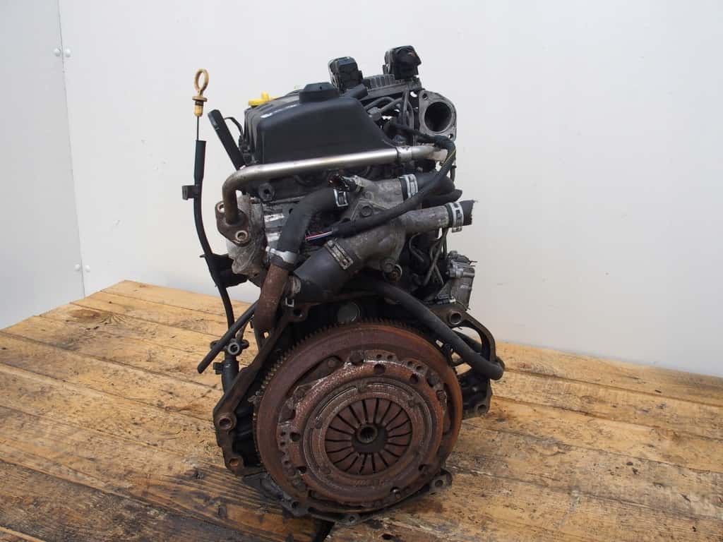 Moteur Y 17 DT vue 3