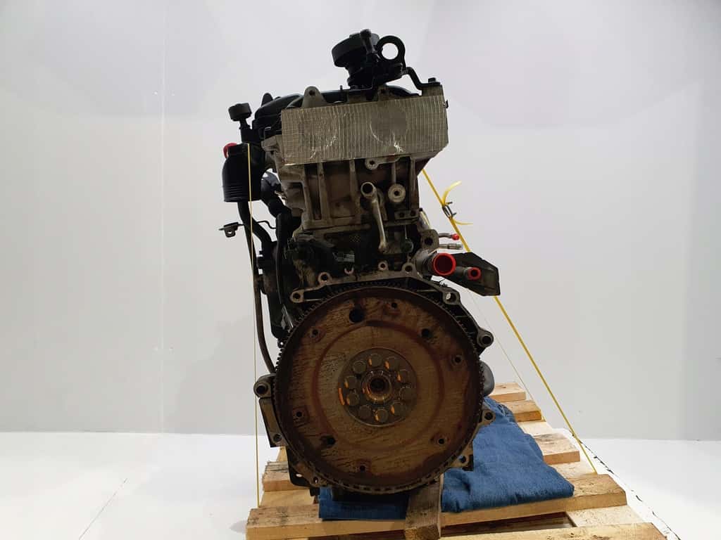 Moteur D 5244 T8 vue 3