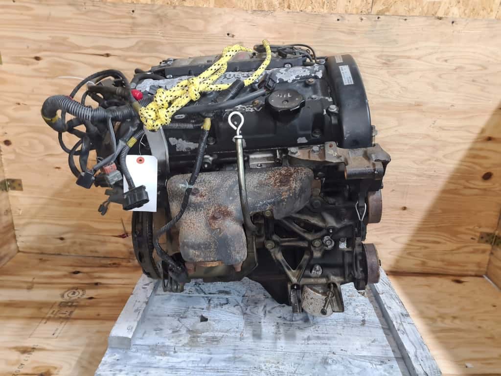 Moteur 6G72 (DOHC 24V) vue 2