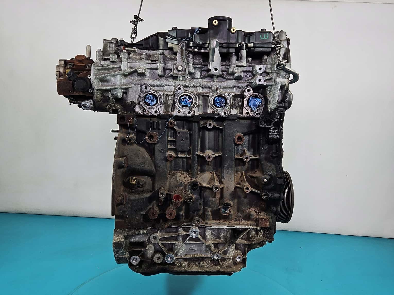 Moteur M9R 830 vue 3