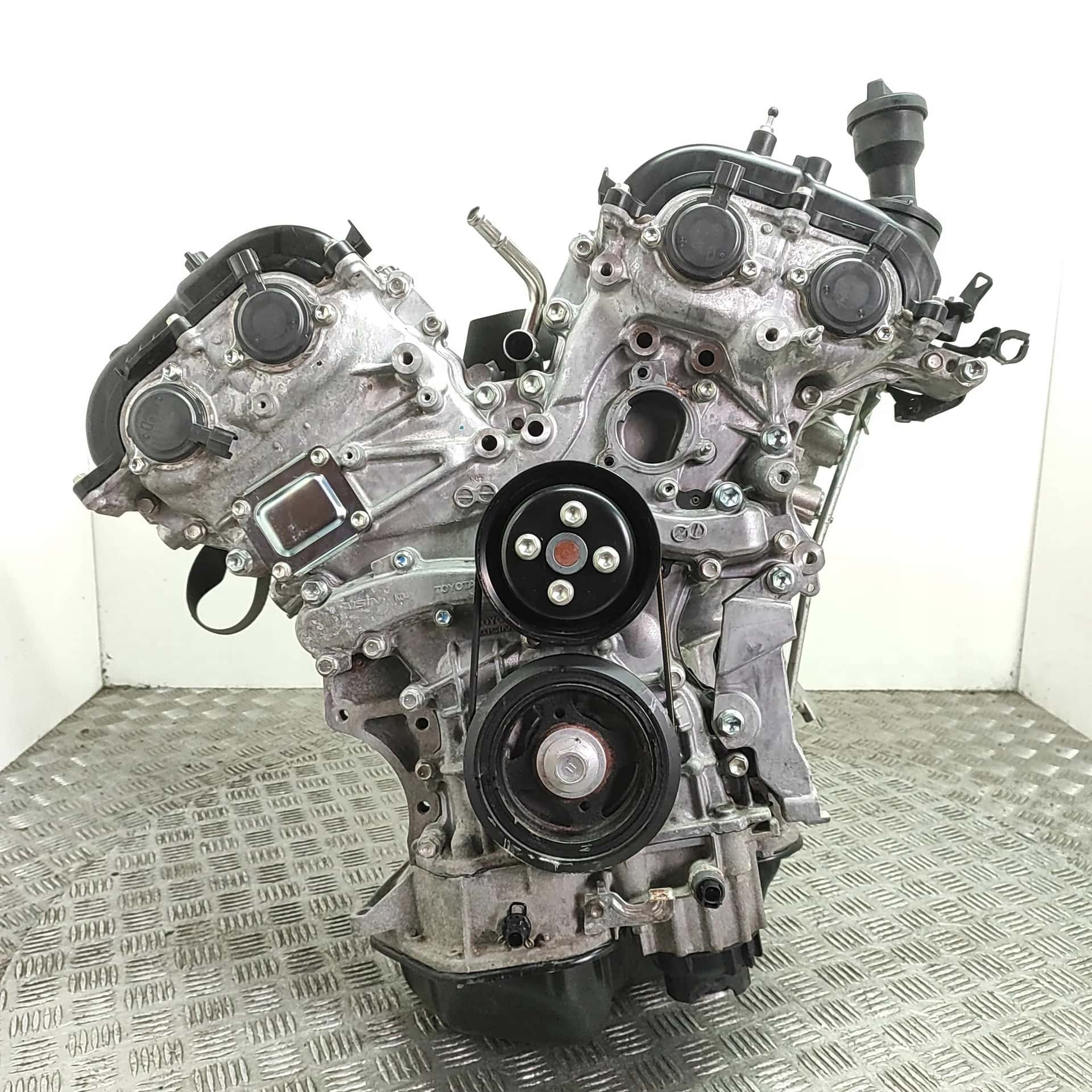 Moteur 2GR-FXE vue 3