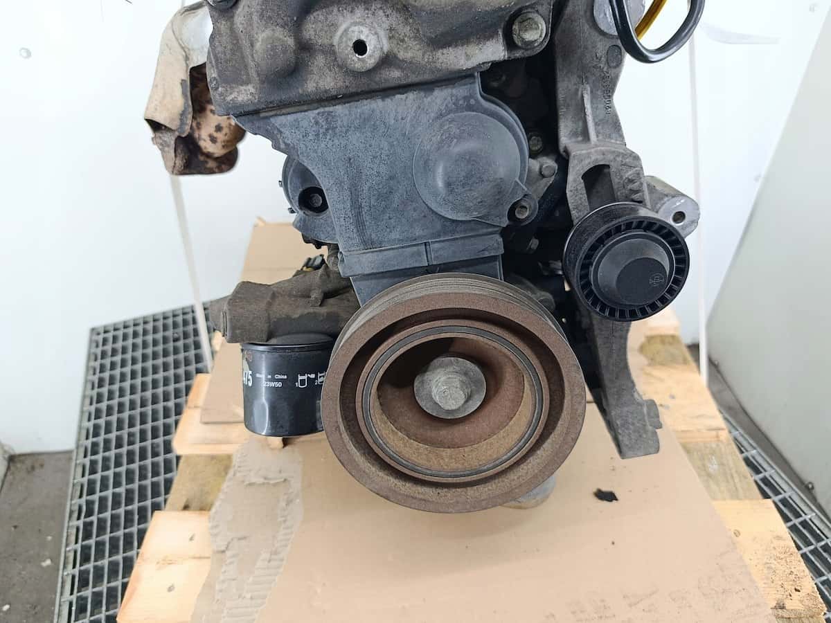 Moteur D4F 772 vue 7