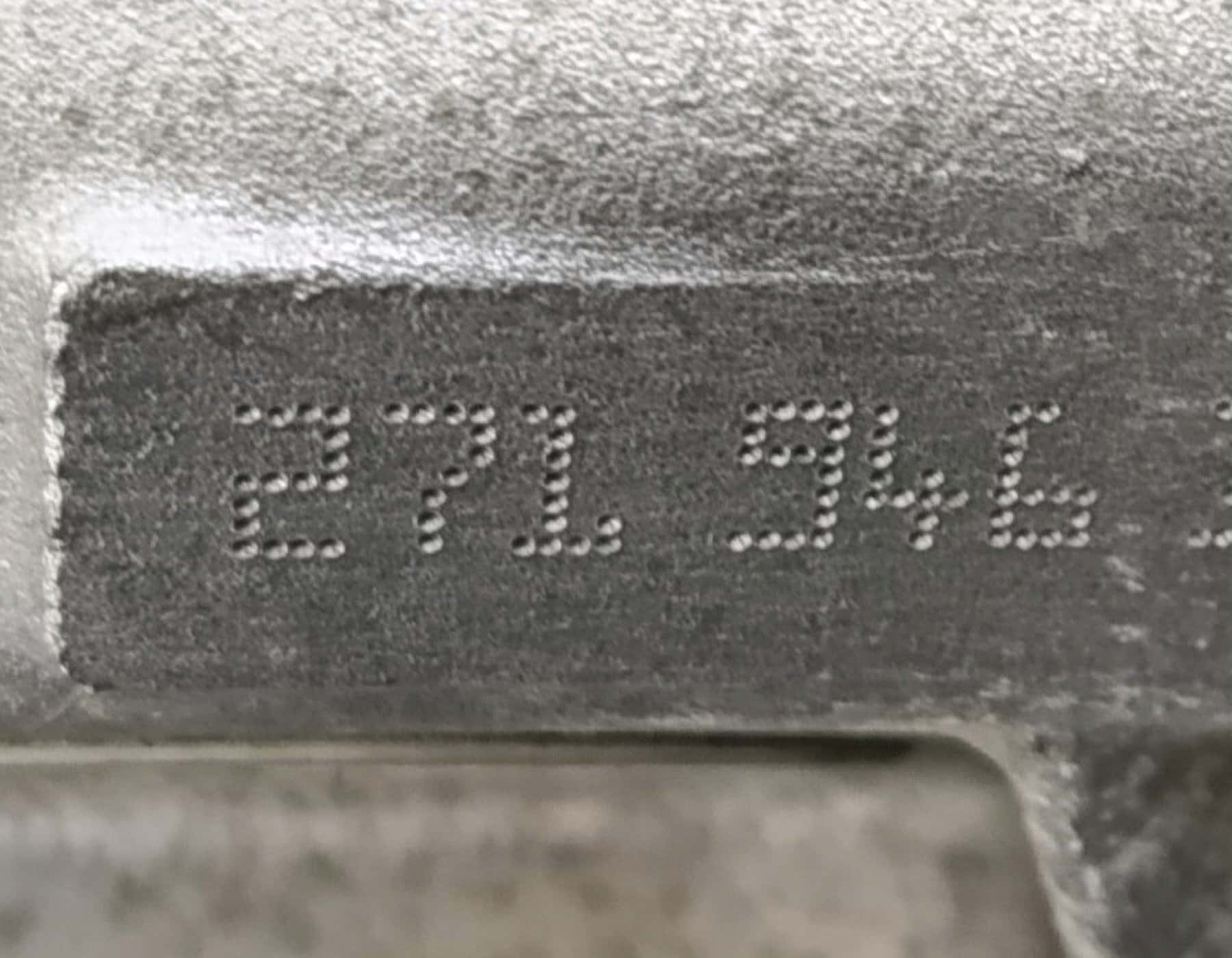 Moteur M 112.946 vue 4
