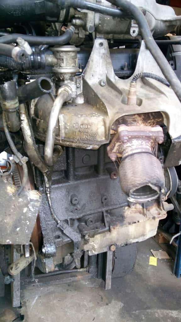 Moteur AZH vue 2