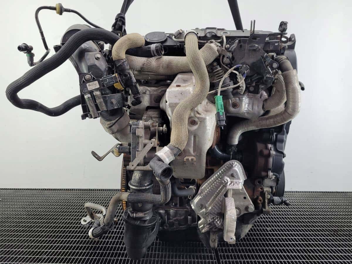 Moteur 4HL (DW12C) vue 4
